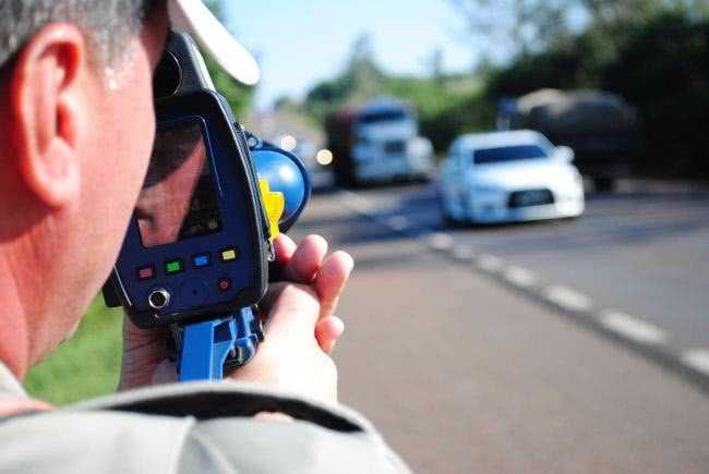 Multa por excesso de velocidade