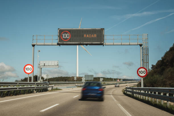 Radares de Velocidade: Como contribuem para a segurança viária?