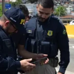 Como o Scanner 'Dedo-Duro' da Polícia Detecta Itens Ilegais em Veículos