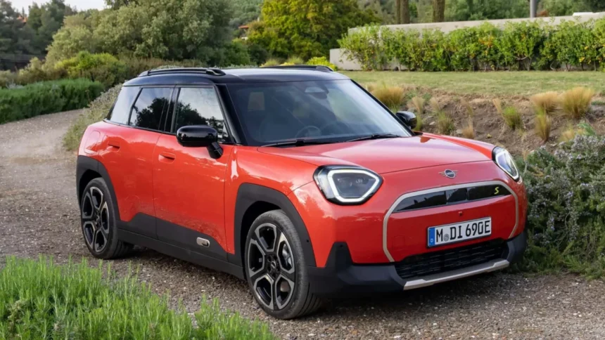 Mini Aceman: O Primeiro SUV Elétrico da Marca Chega ao Brasil com Preços e Detalhes