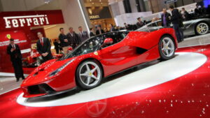 Lançamento do Primeiro Carro Elétrico da Ferrari em 2025