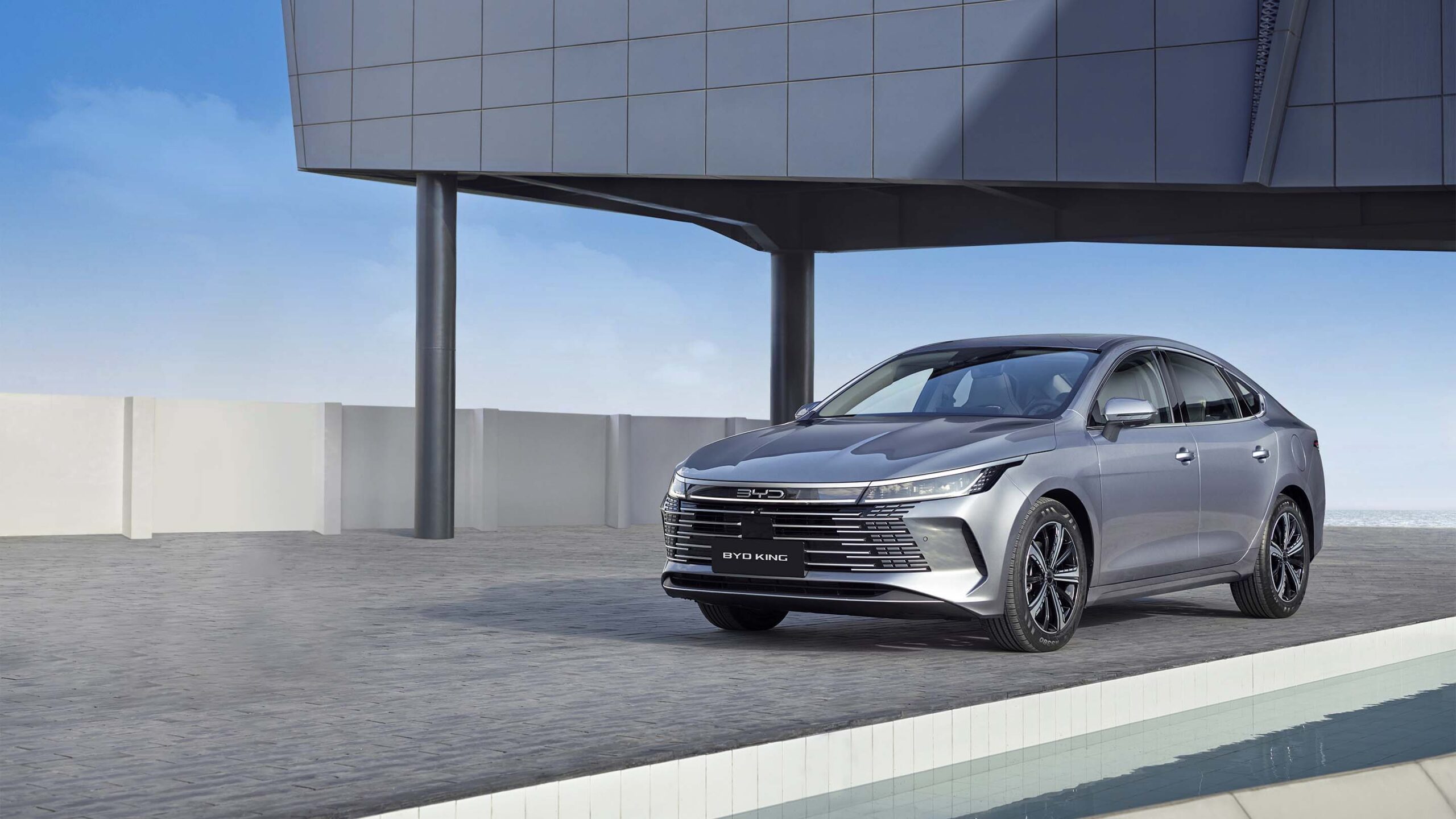 BYD king: O novo sedã híbrido que revoluciona o mercado brasileiro