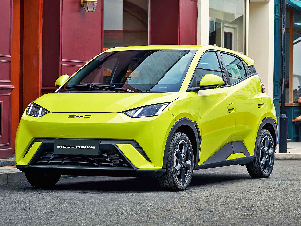 BYD inova com sistema autônomo com ia e 5G no Dolphin Mini