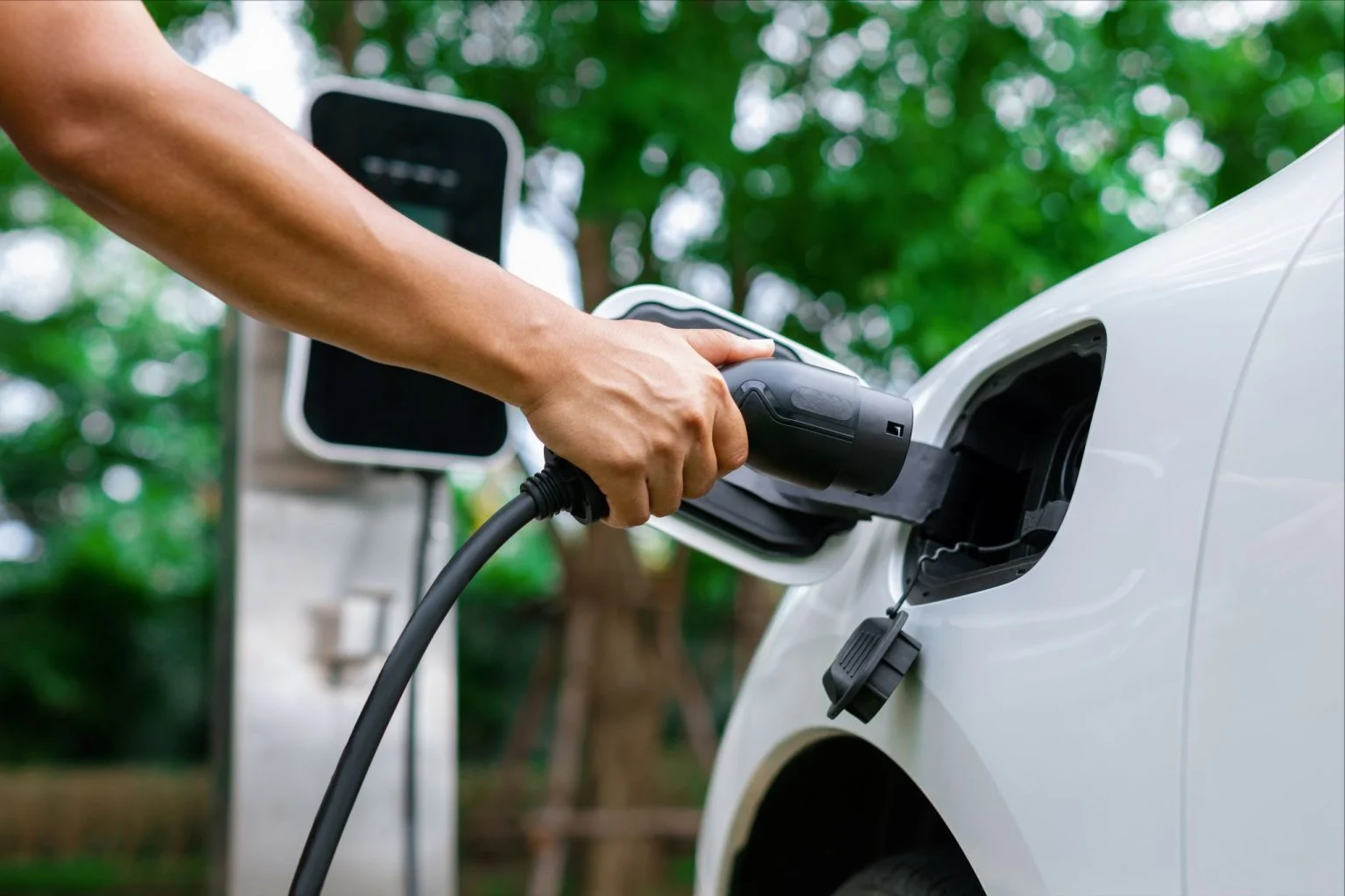 Carregadores super-rápidos para veículos elétricos: Inovação brasileira revoluciona o mercado