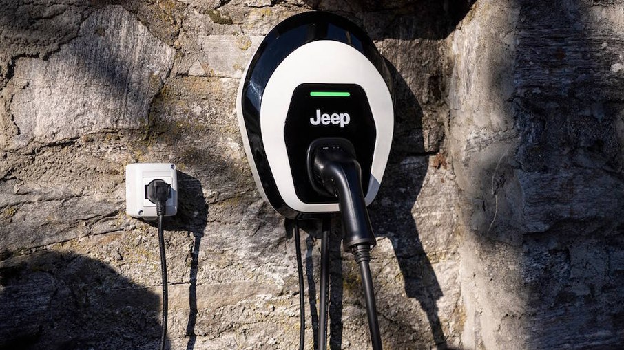 Carregador de carro elétrico: Tipos, instalação, custos e guia completo [2026]