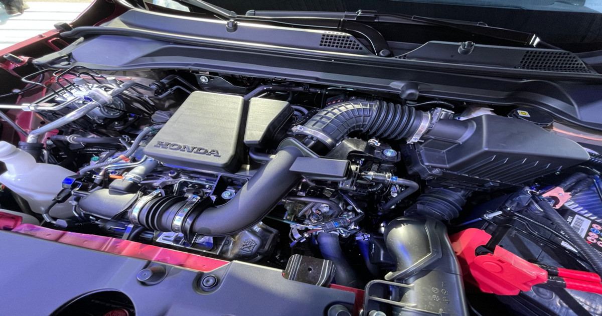 Honda HR-V 2026 motor 1.5 turbo VTEC compartimento