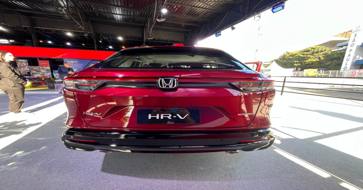 Honda HR-V 2026 traseira lanternas LED full