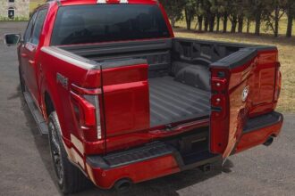 Ford F-150: Detalhes da Picape 100% Elétrica