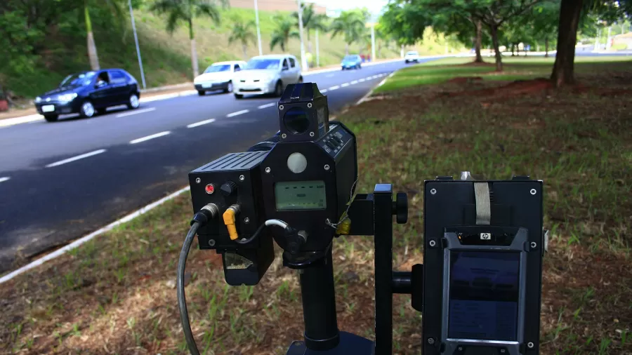 Como obter até 40% de desconto em multas de trânsito