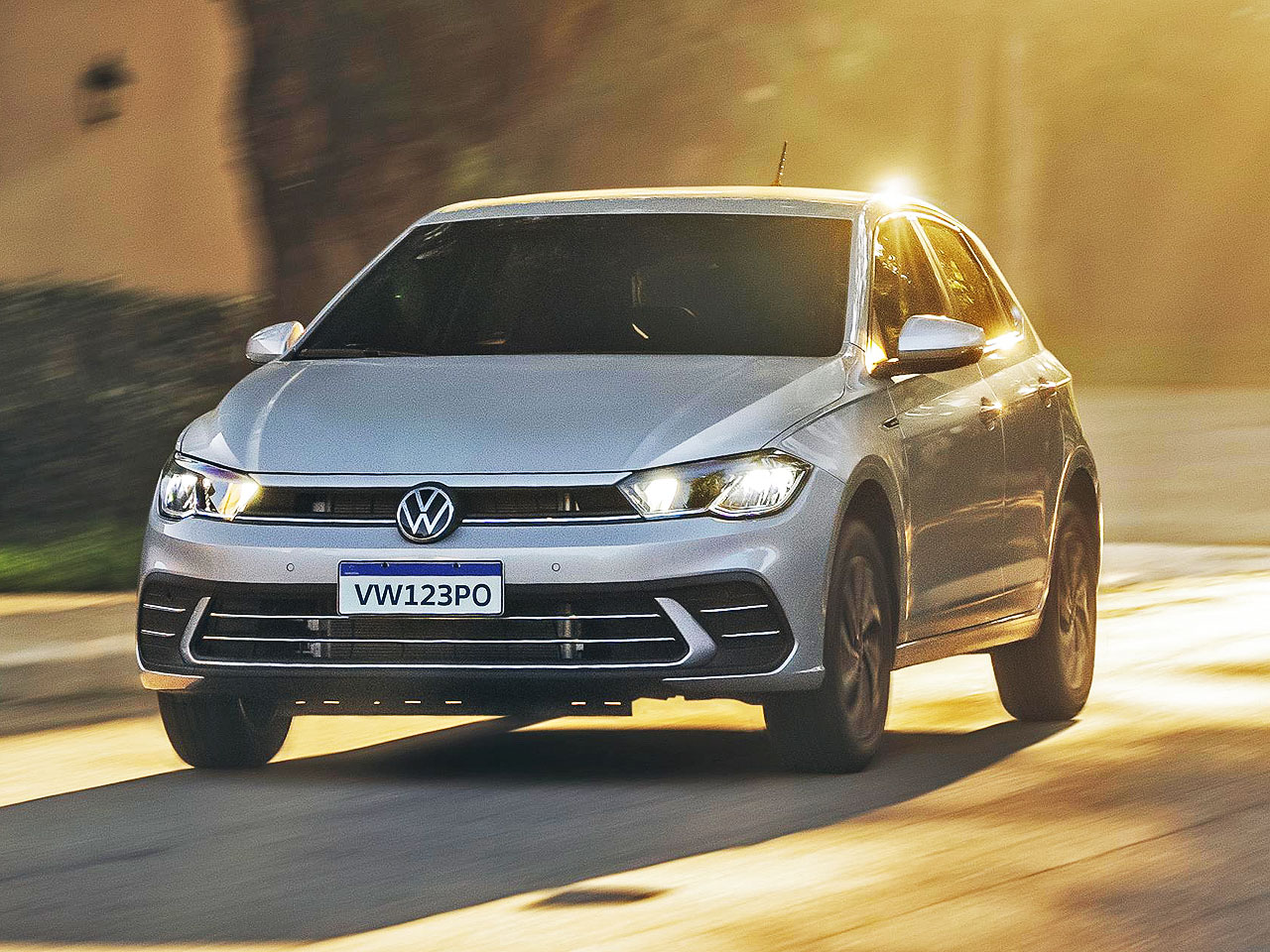Polo sense e 4 carros que podem desaparecer com nova lei para PCD