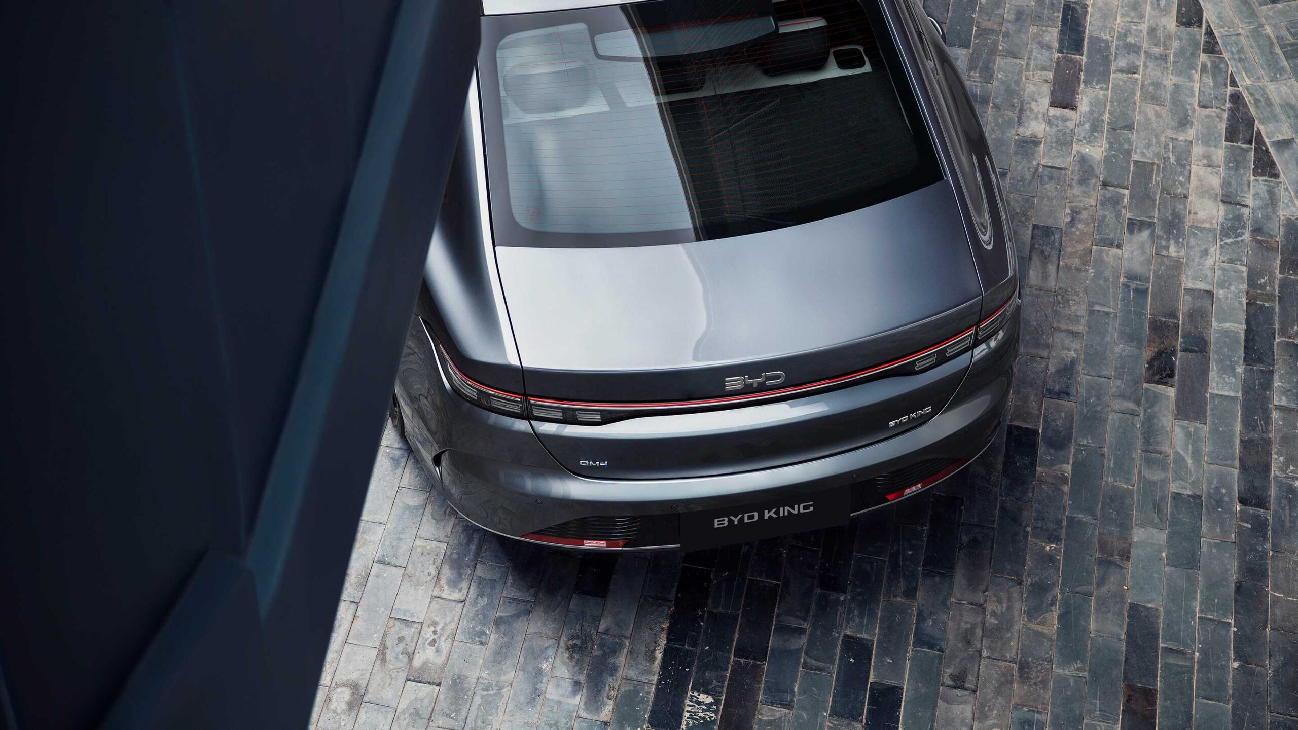 BYD king: O novo sedã híbrido que revoluciona o mercado brasileiro BYD King