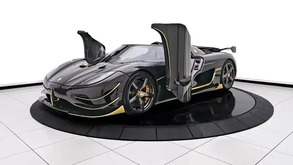 Koenigsegg Agera RS Phoenix de 1.340 cv à venda por quase R$ 30 milhões