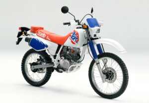 Honda XLR 125: Guia Completo da Lendária Trail 2025