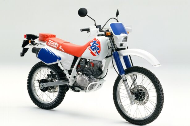 Honda XLR 125: Guia Completo da Lendária Trail 2025