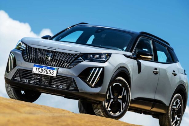 Peugeot 2008 Hybrid: preço cai R$ 25 mil e gera debate