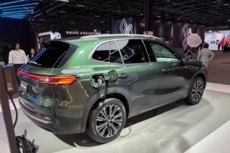 Geely EX5 EM-i: preço, ficha técnica e chegada ao Brasil