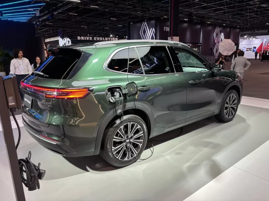 Geely EX5 EM-i: preço, ficha técnica e chegada ao Brasil