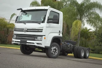 Volkswagen Delivery 14.180: preço de R$ 557 mil