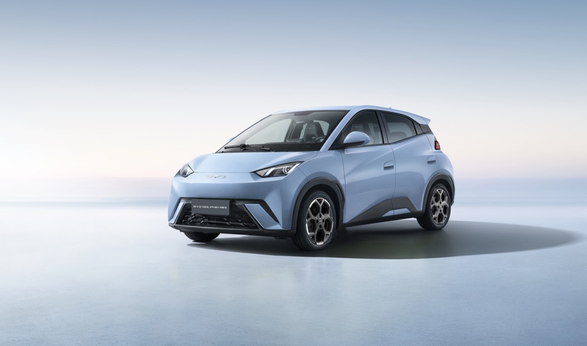 BYD Dolphin Mini 2026 azul glacial vista frontal