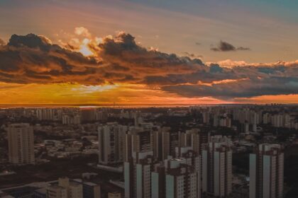 Vista aerea de Manaus capital do Amazonas - consultar placa Detran AM