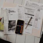 Diferença entre CRV e CRLV — documentos do veículo