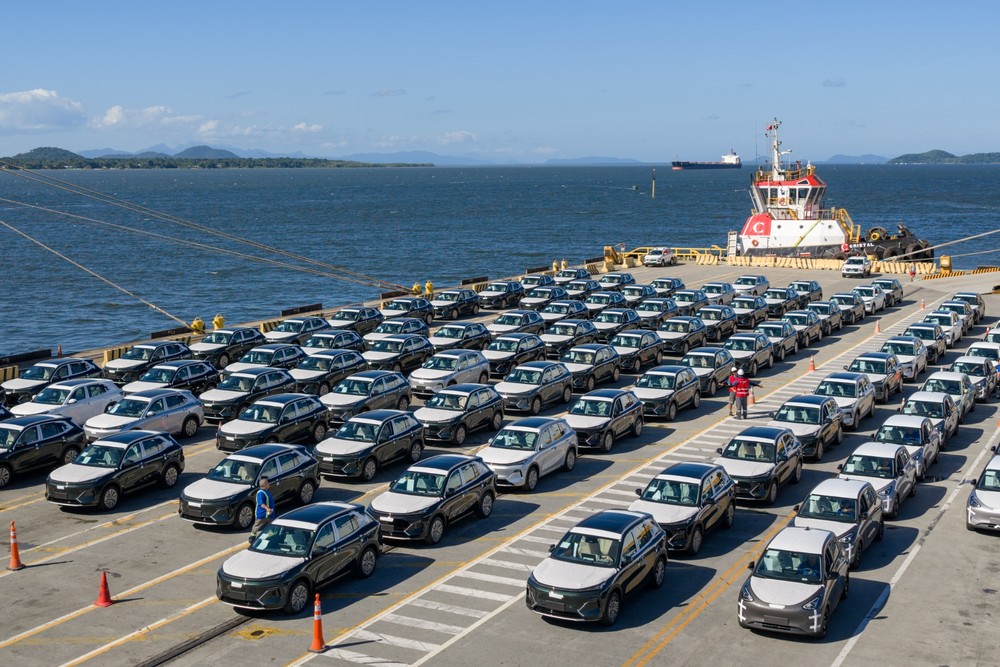 Geely EX5 EM-i: preço estimado e chegada em 2026 Geely EX5 EM-i: preço estimado e chegada em 2026