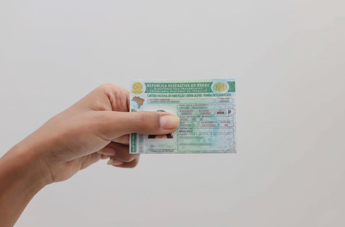 CNH 2026: o que mudou na formação e no custo CNH 2026: o que mudou na formação e no custo