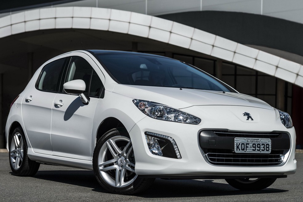 5 carros usados com direção assistida até R$ 35 mil