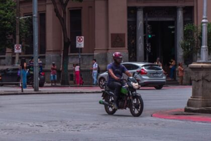 Sinistros com motociclistas em MG: o que muda em 2026