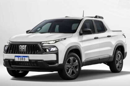 Fiat Toro 2026 - picape que ganhará versão híbrida MHEV 48V