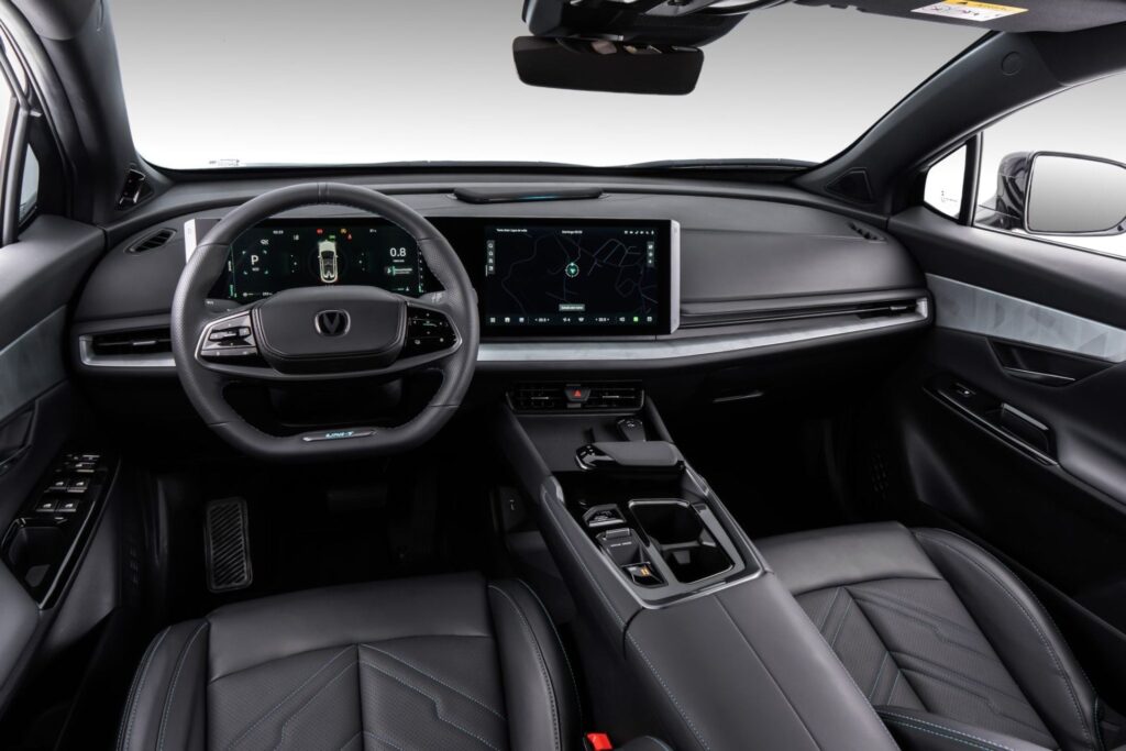 Motor 1.5 turbo Blue Core do CAOA Changan UNI-T 2026