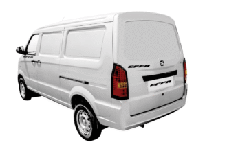 Effa V25 Furgão 2025 frontal em cenário urbano