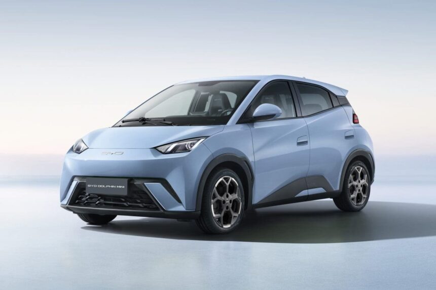 BYD Dolphin Mini 2026 — vista frontal