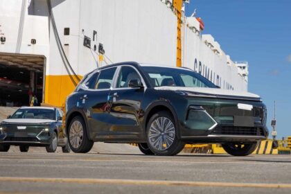 Geely EX5 EM-i 2026 SUV hibrido plug-in comparativo