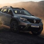 Renault Duster 2026 vista frontal lateral com novo preço reduzido