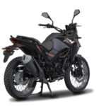 Dafra NH 300 2025 preta Midnight Black vista lateral