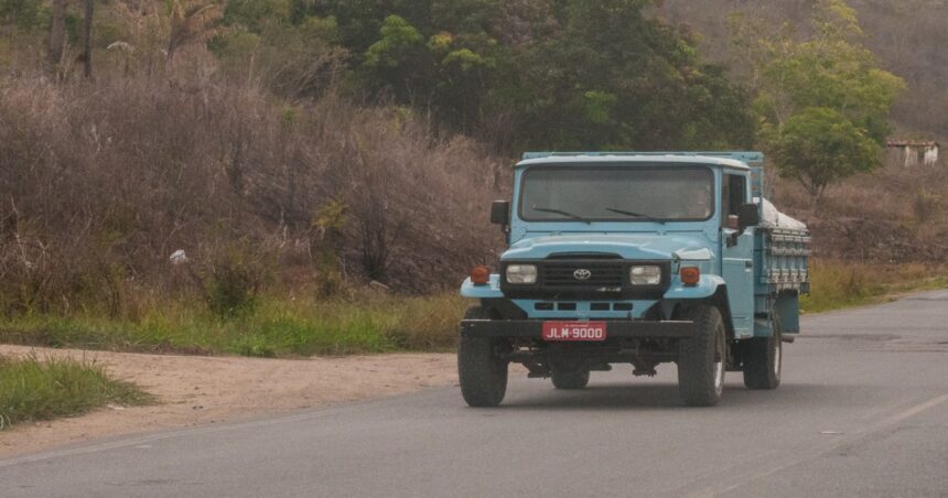 Toyota: a marca mais confiável do Brasil — da Bandeirante ao Corolla Cross Toyota Bandeirante primeiro veículo Toyota produzido no Brasil