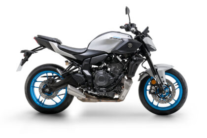 Yamaha MT-07 2026 Ice Fluo cinza vista lateral nova naked