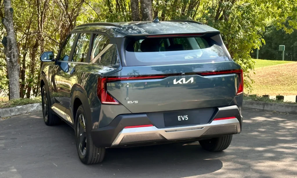 Kia Motors EV5 Land (Elétrico) — Ilustração