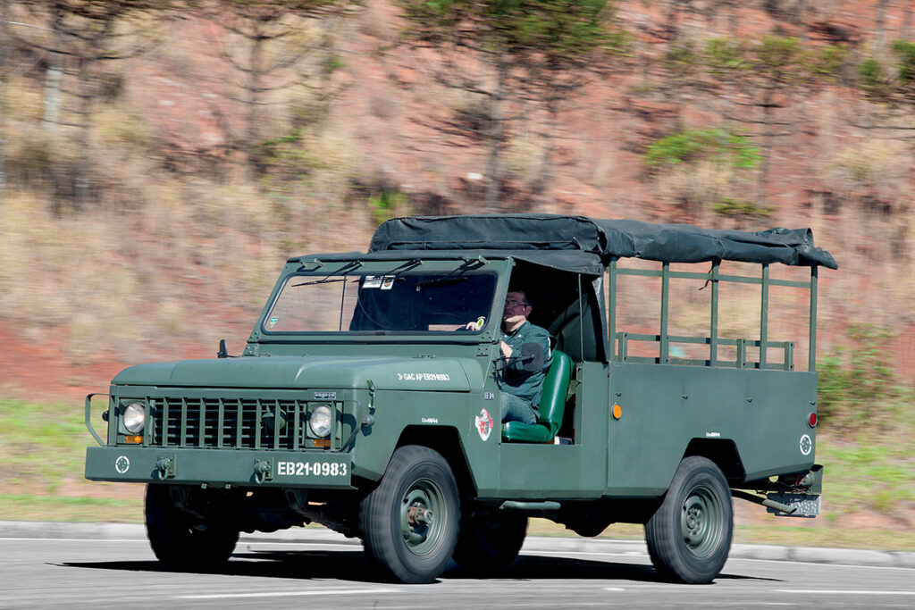 Engesa Engesa 4x4 2.5/4.1 — Ilustração