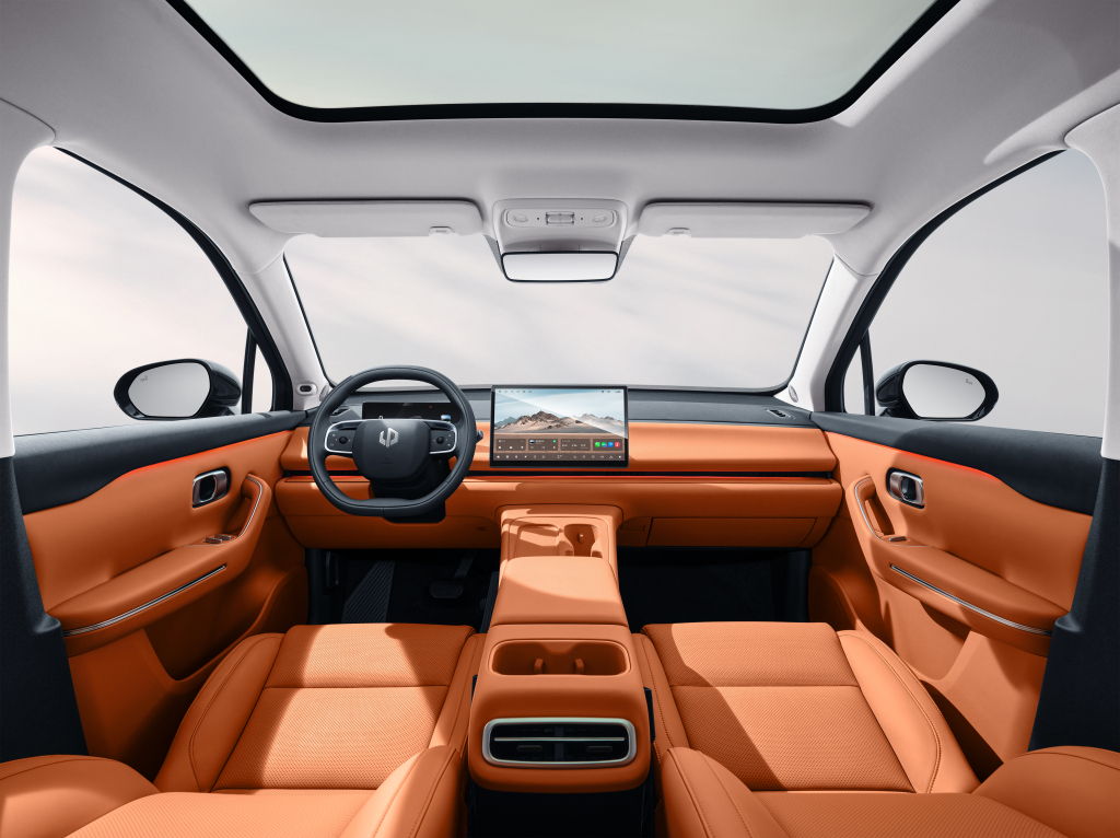 Leapmotor no Brasil: Goiana pode mudar o jogo Leapmotor C10 Divulgação