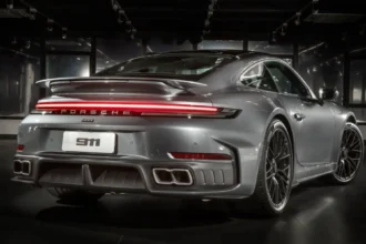 Porsche 911 Turbo S 2026 chega ao Brasil por R$ 2,1 milhões — foto de divulgação