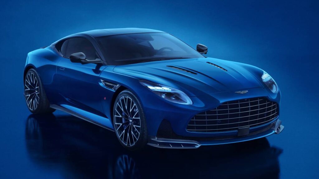 ASTON MARTIN DB12 Coupe 4.0 V8 680cv — Ilustração