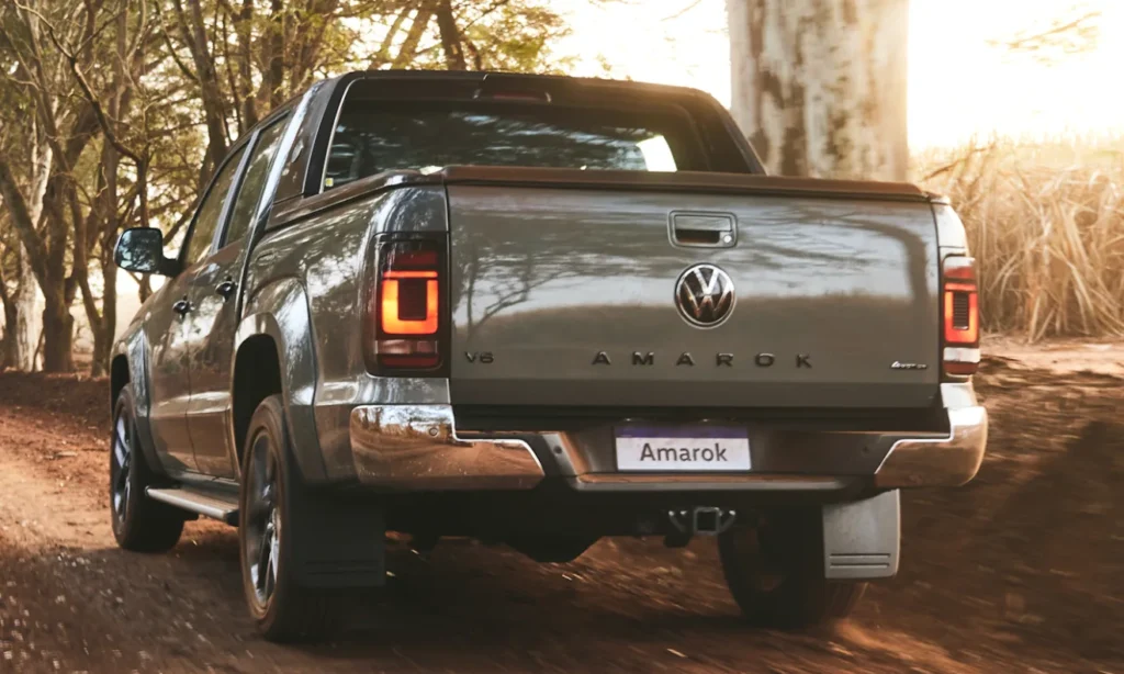 VW AMAROK CD2.0 16V/S CD2.0 16V TDI 4x2 Die — Ilustração