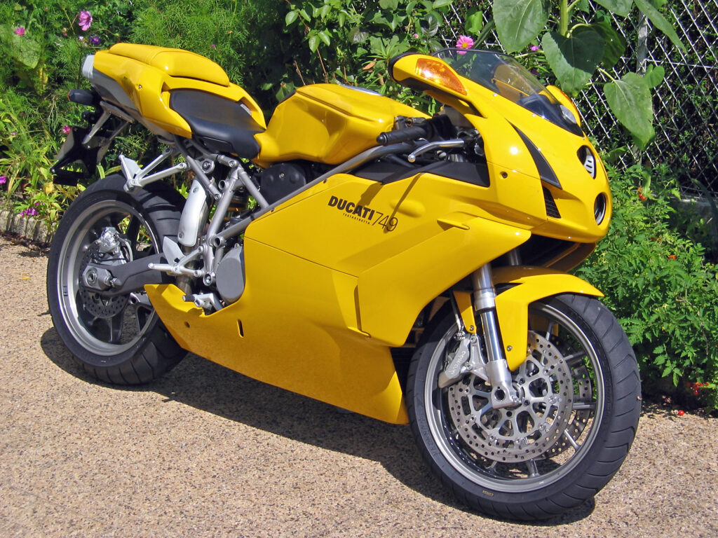 DUCATI 749 Dark  748cc — Ilustração