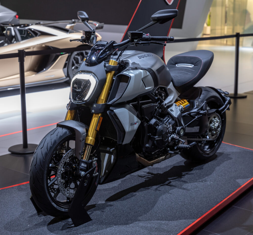 DUCATI DIAVEL 1260 S — Ilustração