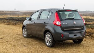 Vale comprar um Palio 2013? FIPE e versões em 2026