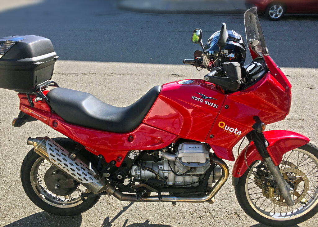 MOTO GUZZI QUOTA 1100 ES — Ilustração
