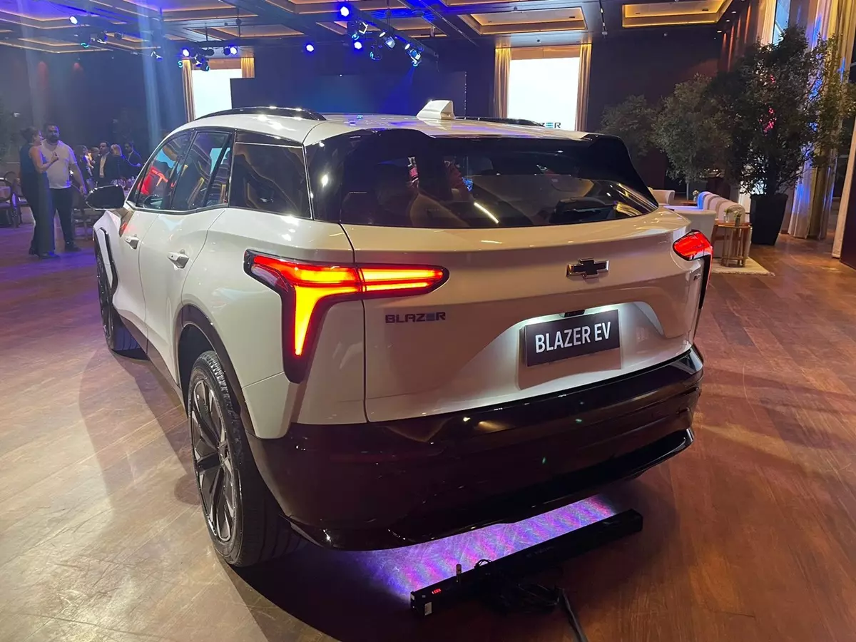 GM pausa elétricos em Detroit: 1.300 em layoff GM pausa elétricos em Detroit — foto de divulgação