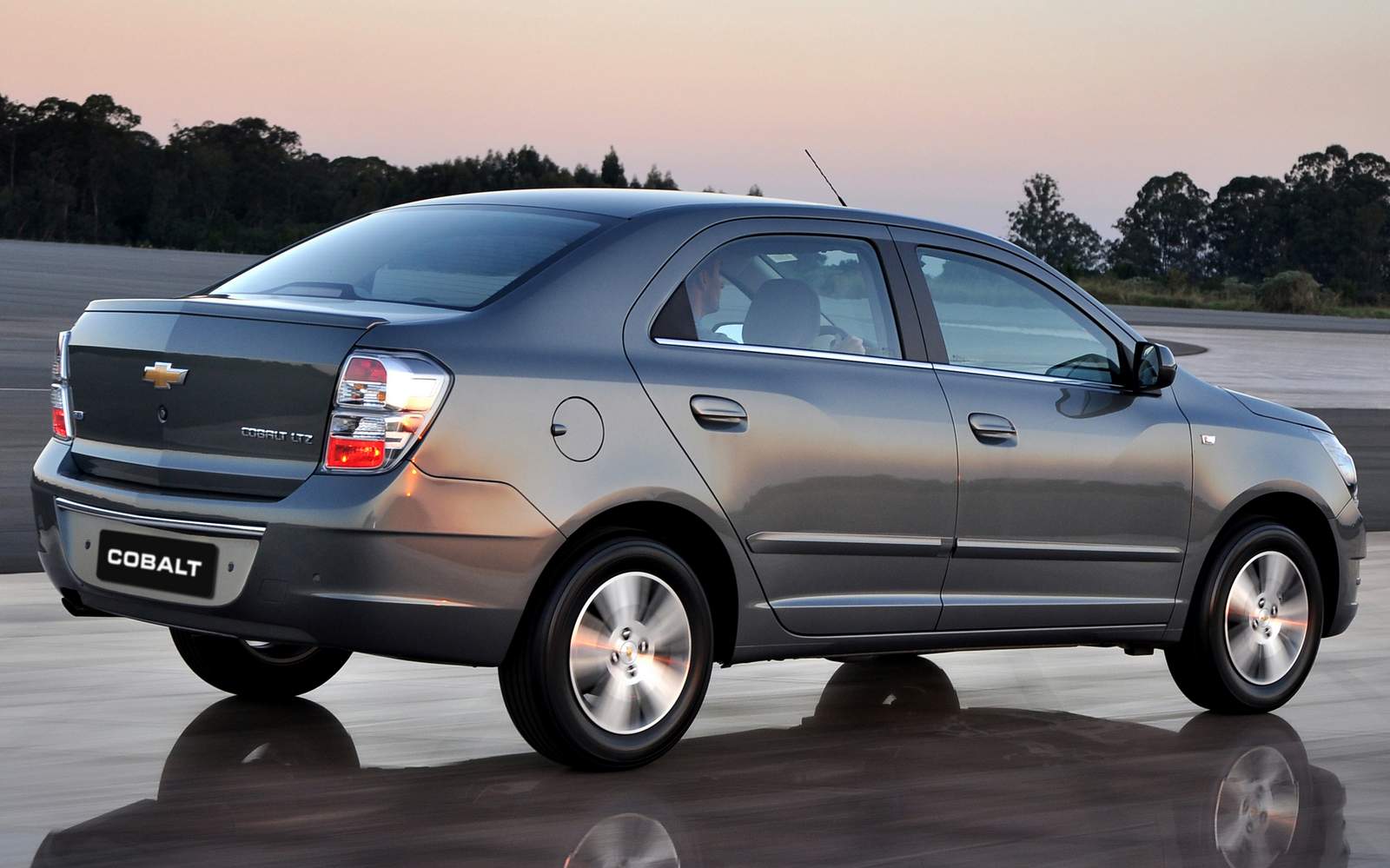 Por que o carro Cobalt segue forte no usado